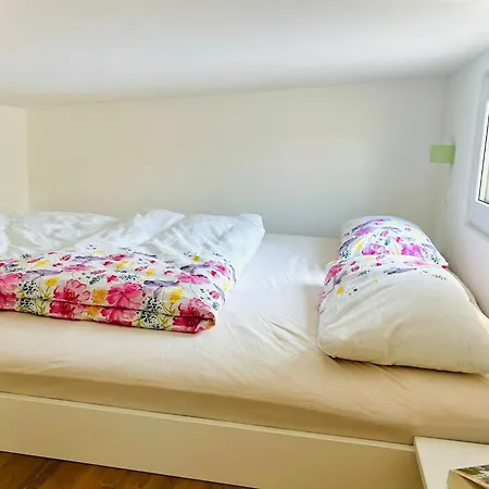Campsite Tiny House Boddenblick